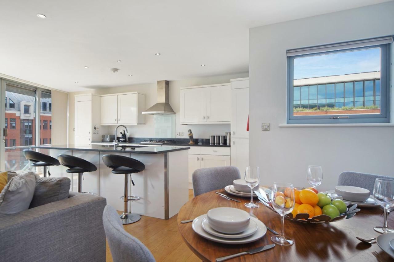 2 Bed Executive Penthouse Near Liverpool Street Free Wifi By City Stay Aparts London Eksteriør bilde