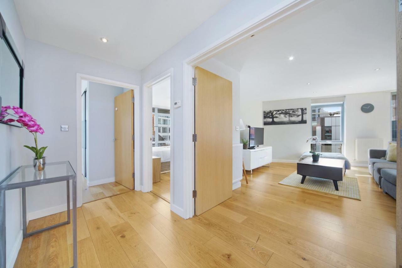 2 Bed Executive Penthouse Near Liverpool Street Free Wifi By City Stay Aparts London Eksteriør bilde